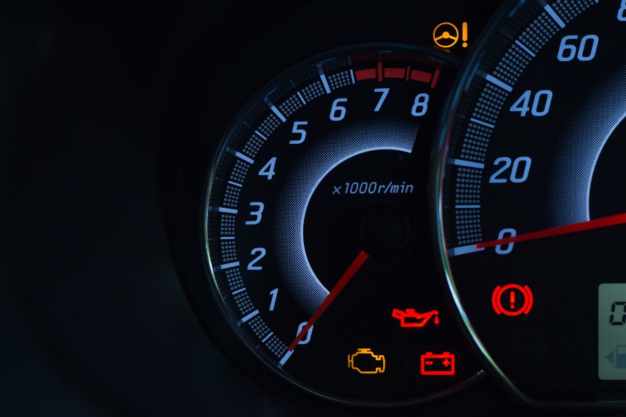 5 Vehicle Warning Signs Not To Ignore