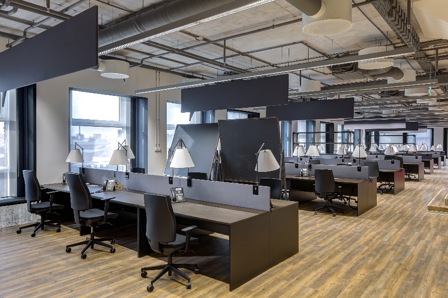 Pros and Cons of Leasing Office Furniture