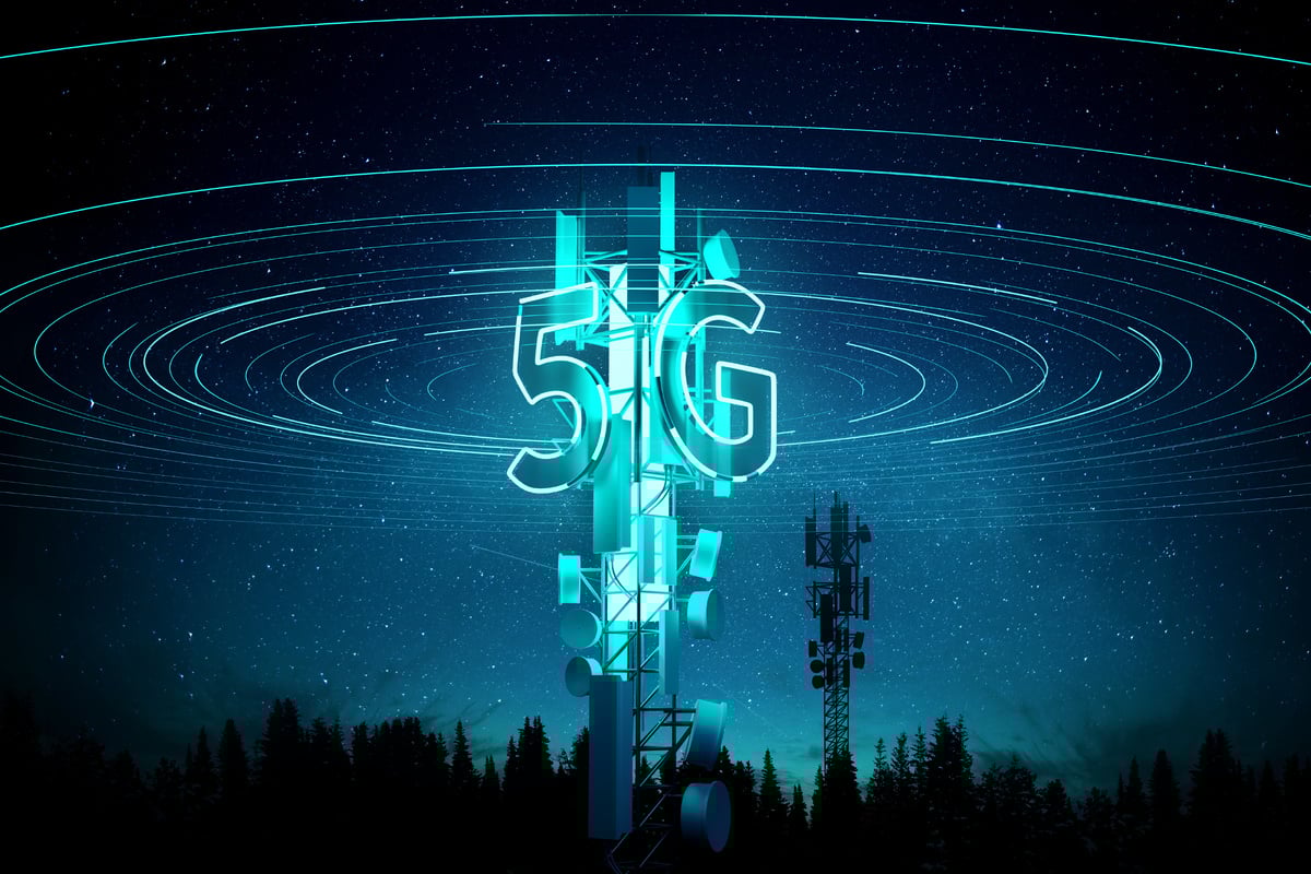 Integrating 5G Connectivity for Advanced Fleet Communication