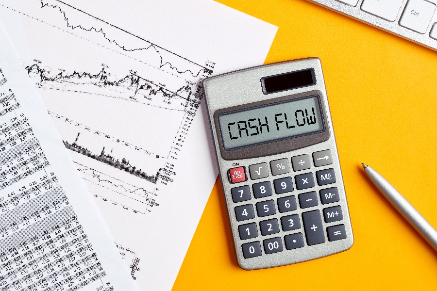 The 6 Ways to Maximize Your Commercial Fleet Cash Flow